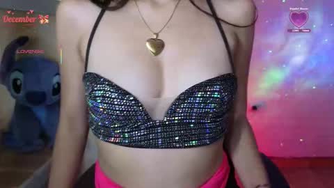 Snapshot of val_mendoza chatting on 12/14/25, 06:08 Val online show from 12/14/25, 06:08