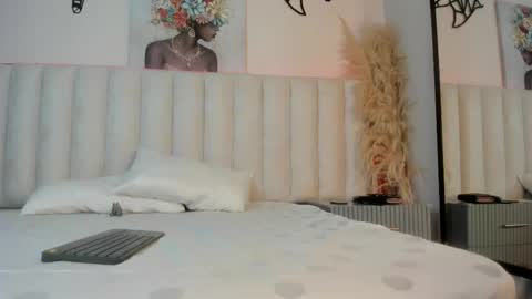 Snapshot of val_oconner chatting on 09/26/25, 10:47 val_oconner online show from 09/26/25, 10:47