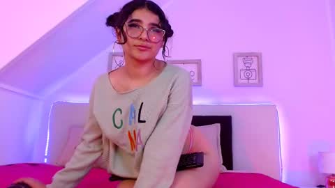 Tifanny  online show from 02/21/25, 07:54