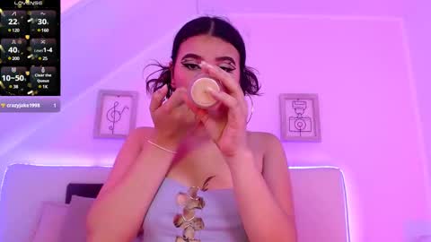 Tifanny  online show from 02/26/25, 07:49