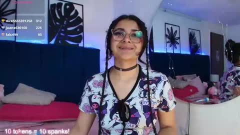 Tifanny  online show from 10/05/25, 09:18