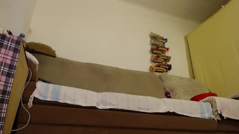 Snapshot of valemer chatting on 02/16/26, 09:44 Cheating Slut online show from 02/16/26, 09:44