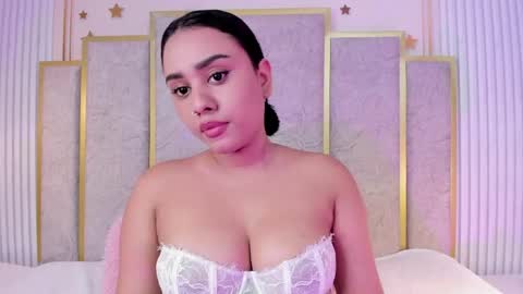 Valen  online show from 05/23/26, 06:56