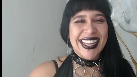 valen_ross7 online show from 04/17/26, 08:28