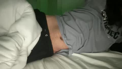 Snapshot of valence16 chatting on 04/12/26, 02:55 valence16 online show from 04/12/26, 02:55