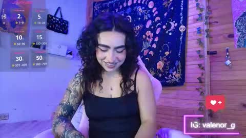 valentina online show from 10/17/25, 02:26