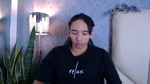 Valenor online show from 10/15/25, 05:40