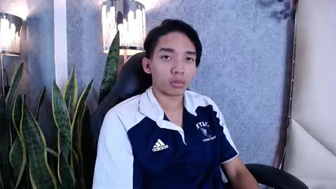 Valenor online show from 10/16/25, 05:08