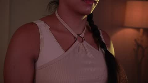 Snapshot of valensweetlove chatting on 01/26/25, 12:16 Valen online show from 01/26/25, 12:16