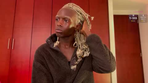   Valentin  independent Cam Boy     online show from 03/05/25, 12:59