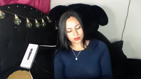 valenthina_96 online show from 01/08/26, 11:51