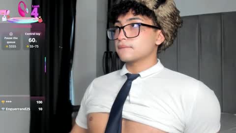 Valentin0 online show from 10/28/25, 11:58