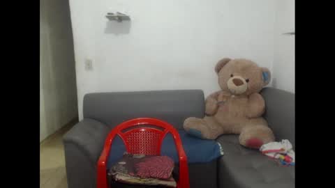 Snapshot of valentina028 chatting on 03/05/25, 08:00 valentina028 online show from 03/05/25, 08:00