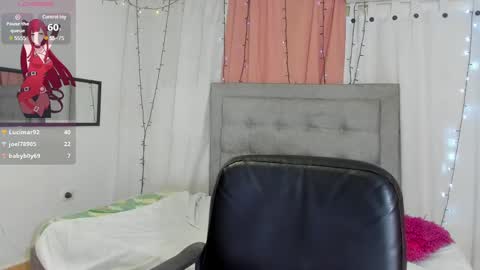Snapshot of valentina_0_ chatting on 01/06/25, 09:52 Valentina online show from 01/06/25, 09:52