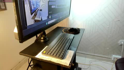 VALENTINA  online show from 04/08/26, 03:28