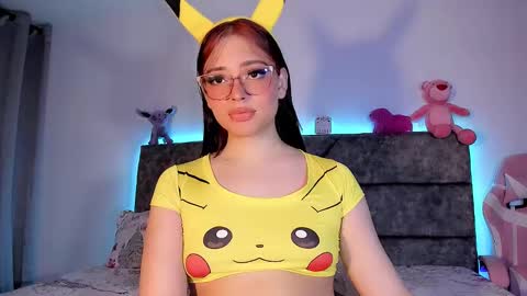 Snapshot of valentina_alba chatting on 01/25/25, 06:01 Valentina online show from 01/25/25, 06:01