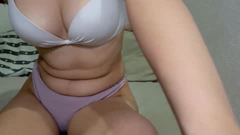 valentina_bailecito online show from 12/23/25, 03:26