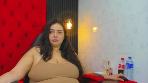 Valentina online show from 02/03/26, 07:41