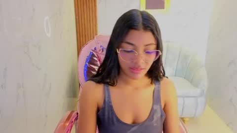 Valentina  online show from 05/25/26, 12:33