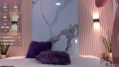 Valentina online show from 03/01/25, 09:40