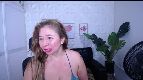 Valentina  online show from 01/17/26, 07:28