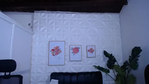 Valentina  online show from 03/11/26, 06:25