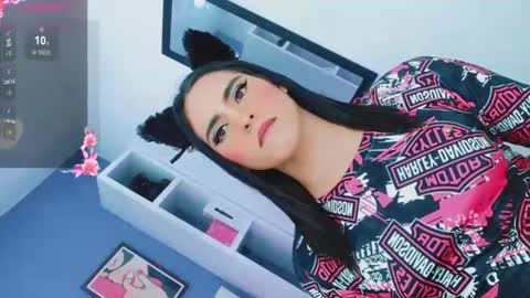 valentina_princess_ online show from 03/10/25, 05:43