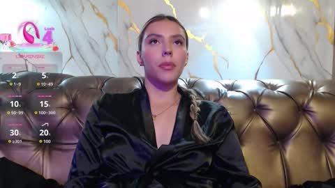 Snapshot of valentina_red18 chatting on 09/18/25, 04:53 Valentina online show from 09/18/25, 04:53