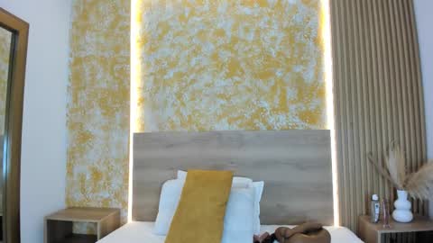 Valentina  online show from 12/02/25, 11:37