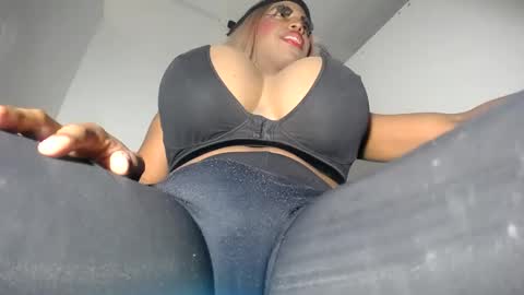 Snapshot of valentinabigcock23 chatting on 01/20/25, 03:50 valentinabigcock23 online show from 01/20/25, 03:50