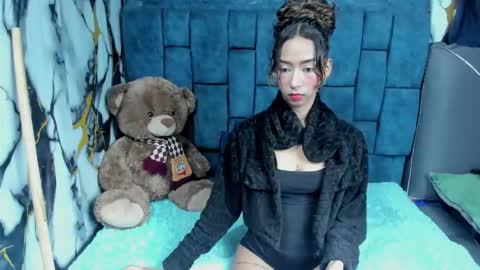 valentinaklean1 online show from 06/02/26, 01:40