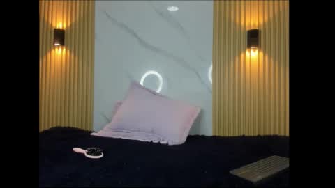 Snapshot of valentinaliux_ chatting on 09/12/25, 07:47 valentinaliux_ online show from 09/12/25, 07:47