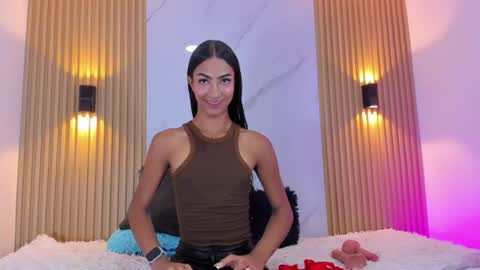 Snapshot of valentinaliux_ chatting on 07/13/26, 12:52 valentinaliux_ online show from 07/13/26, 12:52