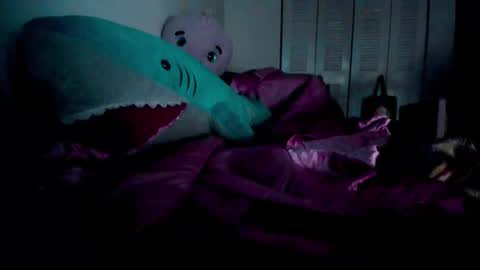 Tina Bates online show from 09/20/25, 07:04