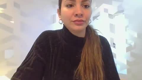 Valentina online show from 05/15/26, 03:08