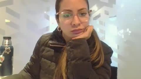 Valentina online show from 05/18/26, 06:36