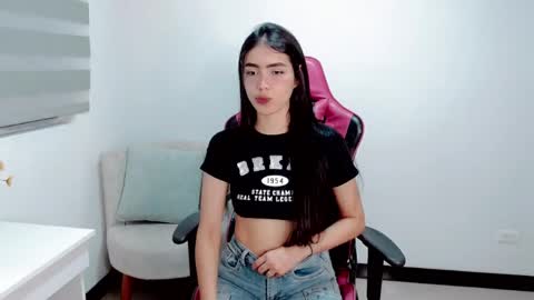 Valentina  online show from 03/28/26, 12:54