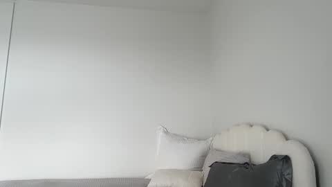 Valentina online show from 09/12/25, 12:00