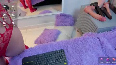 Mia  online show from 01/31/26, 07:11