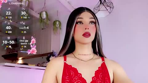 Snapshot of valentinne_marian chatting on 02/04/25, 07:07 Marian online show from 02/04/25, 07:07