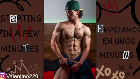 Snapshot of valentino_2201 chatting on 04/02/26, 01:47 Valentino - 15 OFF valentino2201 online show from 04/02/26, 01:47