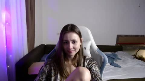 Snapshot of valents_cherry chatting on 01/12/25, 07:10 Valentina online show from 01/12/25, 07:10