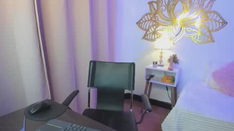 Valery And Daniel online show from 10/10/25, 12:42