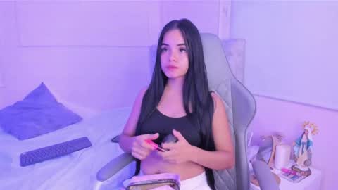valeri_10 online show from 05/05/26, 10:34