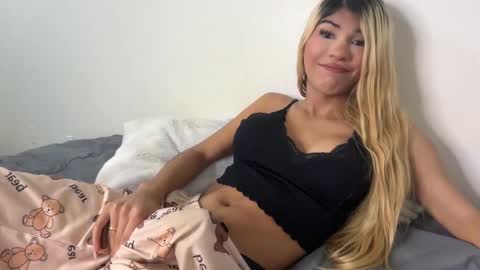 Snapshot of valeri_bigcock chatting on 10/01/25, 06:52 valeri_bigcock online show from 10/01/25, 06:52