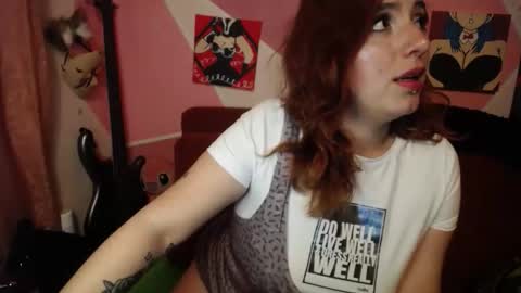 Snapshot of valeri_cove chatting on 01/17/26, 12:04 Valeri Cove online show from 01/17/26, 12:04