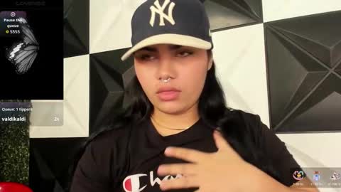 valeri_harpers4 online show from 02/04/26, 02:17