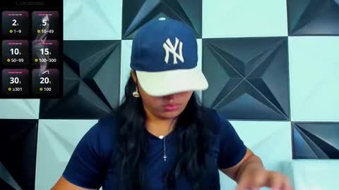 valeri_harpers4 online show from 02/11/26, 01:43