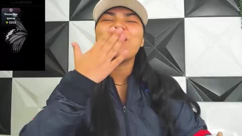 valeri_harpers4 online show from 02/20/26, 01:24