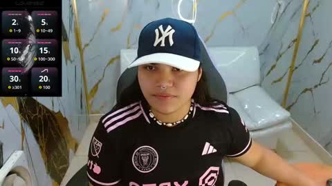 valeri_harpers4 online show from 04/01/26, 02:23